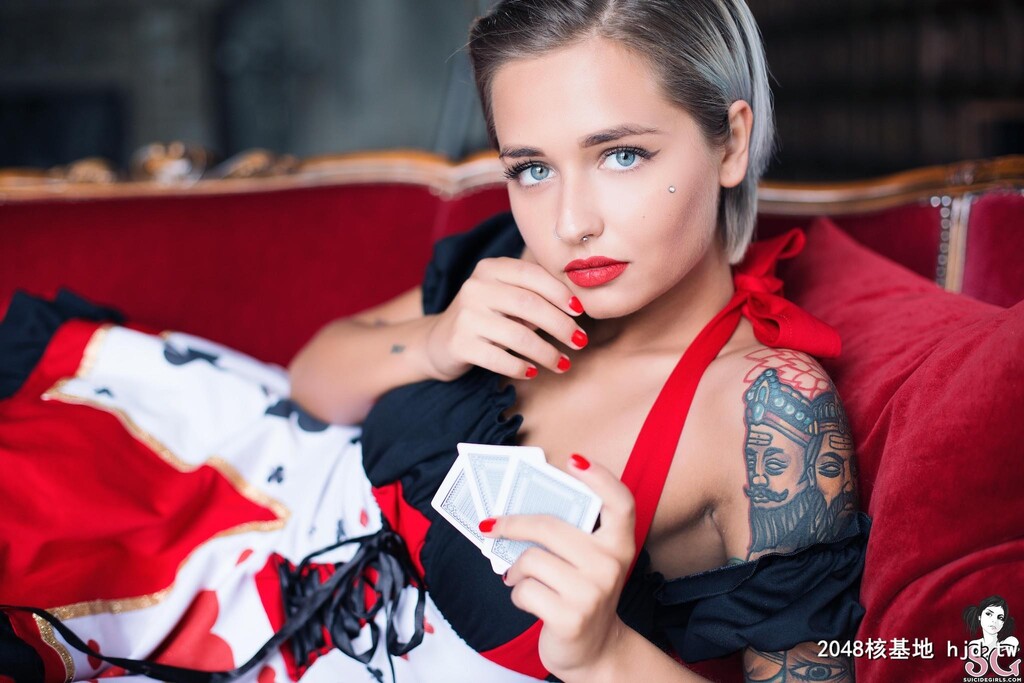 [SuicideGirls]Valeriya-TheQueenOfCards-[63P]第0页 作者:Publisher 帖子ID:62863 TAG:欧美图片,歐美激情,2048核基地