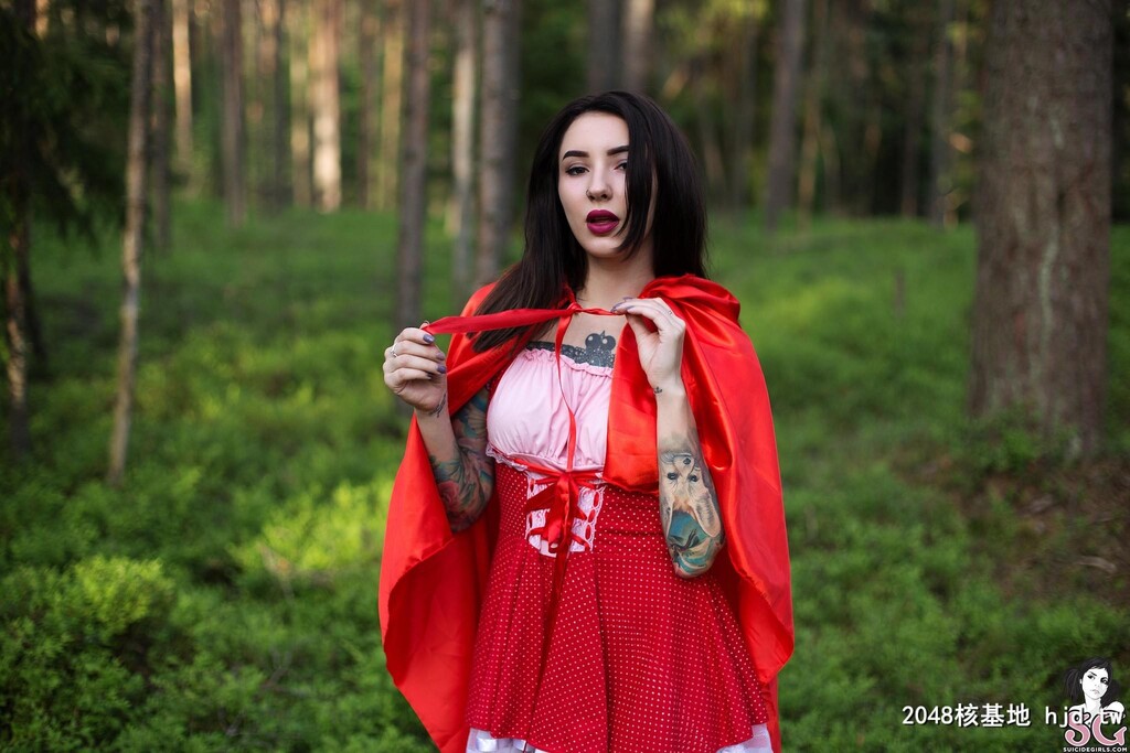 [SuicideGirls]NastyAveter-LittleRedRidingHood-[42P]第0页 作者:Publisher 帖子ID:60201 TAG:欧美图片,歐美激情,2048核基地